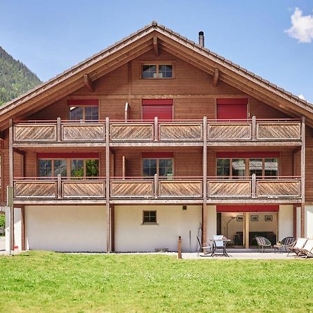 Apartment Truemmelbach, Comfortabl & Cozy, Private Terrace With Best Views Lauterbrunnen Buitenkant foto