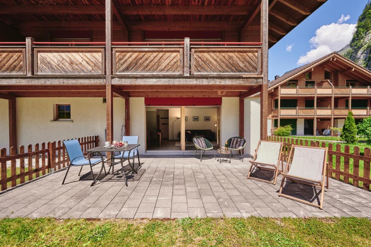 Apartment Truemmelbach, Comfortabl & Cozy, Private Terrace With Best Views Lauterbrunnen Buitenkant foto