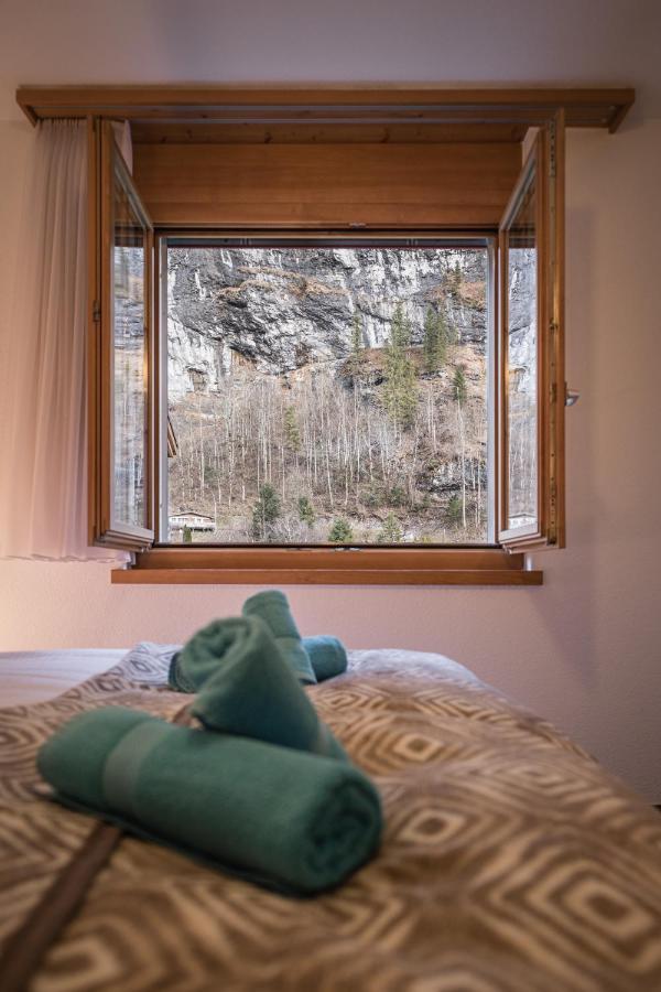 Apartment Truemmelbach, Comfortabl & Cozy, Private Terrace With Best Views Lauterbrunnen Buitenkant foto